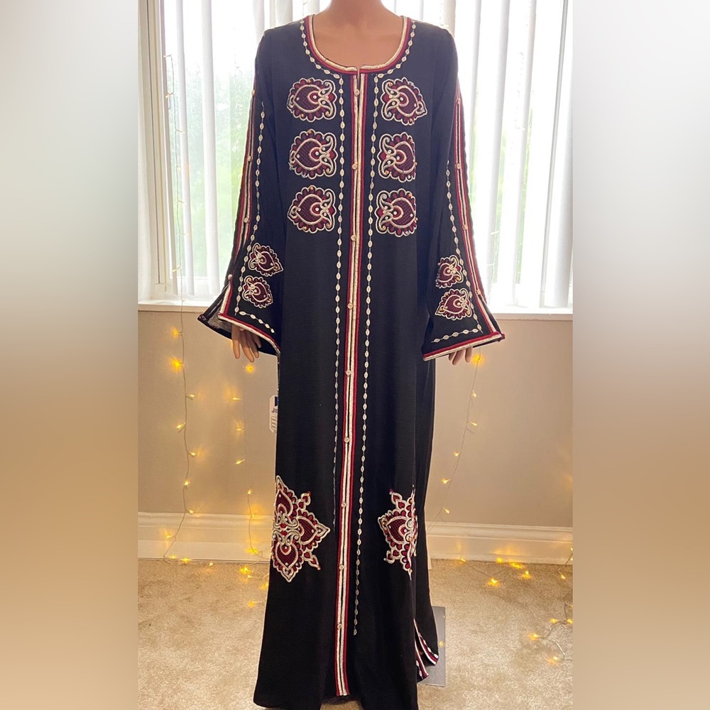 black kaftan dress